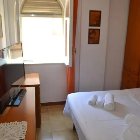 La Dimora Di Alice Apartamento *